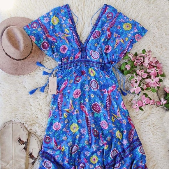 5⭐️ FAV BESTSELLER Lovebird Half Moon Maxi Dress Gown - Picture 5 of 7